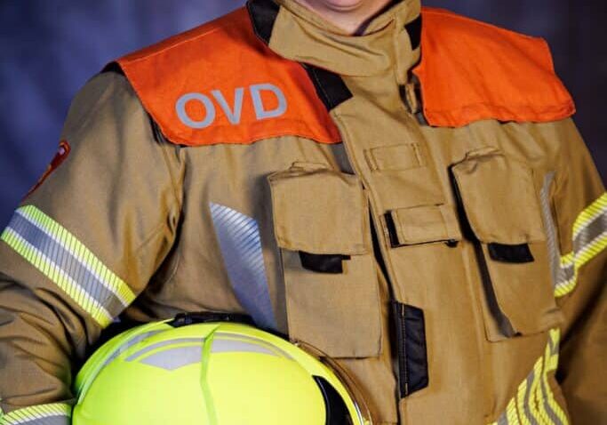 NEDERHEMERT - Brandweerman Lean Remmerde. FOTO LEVIN DEN BOER